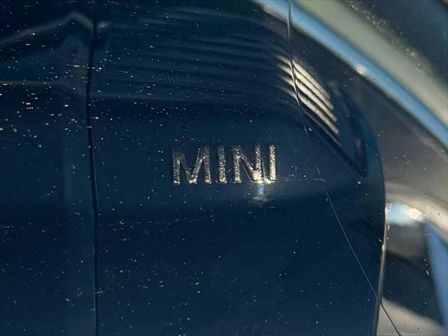 used 2022 MINI Hardtop car, priced at $24,950