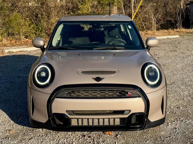 used 2022 MINI Hardtop car, priced at $24,950