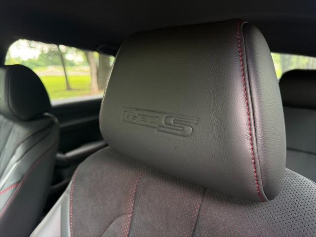 used 2025 Acura Integra car, priced at $52,950