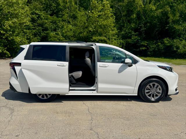 used 2024 Toyota Sienna car, priced at $43,950