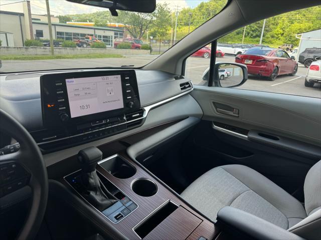 used 2024 Toyota Sienna car, priced at $43,950