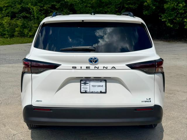 used 2024 Toyota Sienna car, priced at $43,950