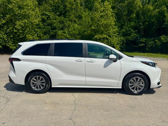 used 2024 Toyota Sienna car, priced at $43,950