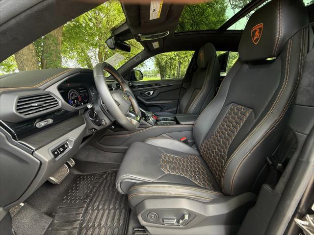 used 2021 Lamborghini Urus car, priced at $189,950
