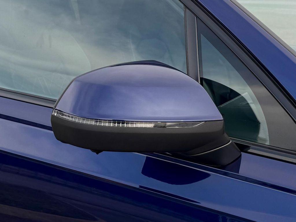 used 2024 Audi Q7 car, priced at $55,900