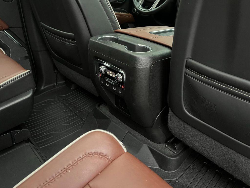 used 2023 GMC Yukon XL car, priced at $77,900