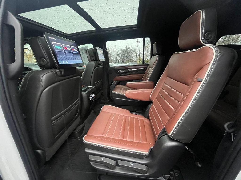 used 2023 GMC Yukon XL car, priced at $77,900