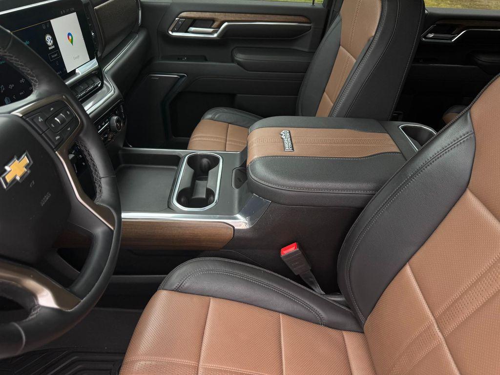 used 2024 Chevrolet Silverado 2500 car, priced at $73,950