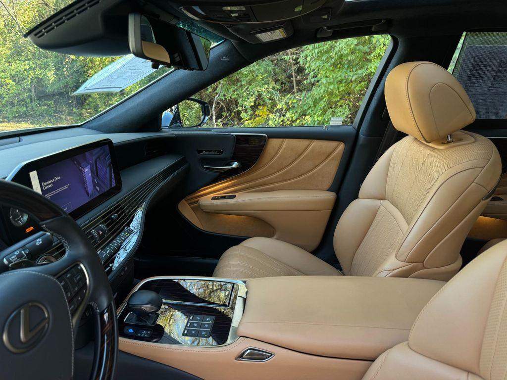 used 2023 Lexus LS 500 car, priced at $78,950
