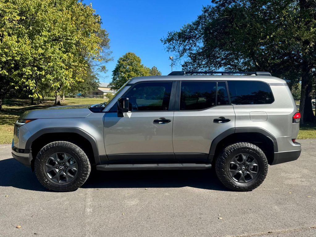used 2025 Lexus GX 550 car, priced at $87,500