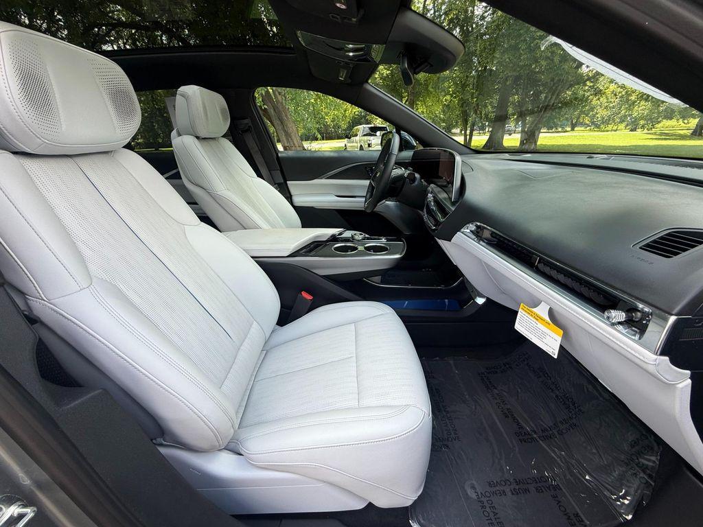 used 2024 Cadillac LYRIQ car, priced at $44,900