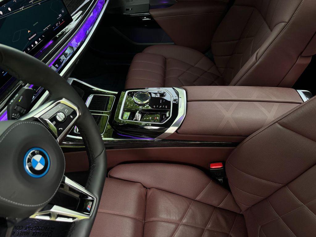used 2024 BMW i7 car, priced at $88,950