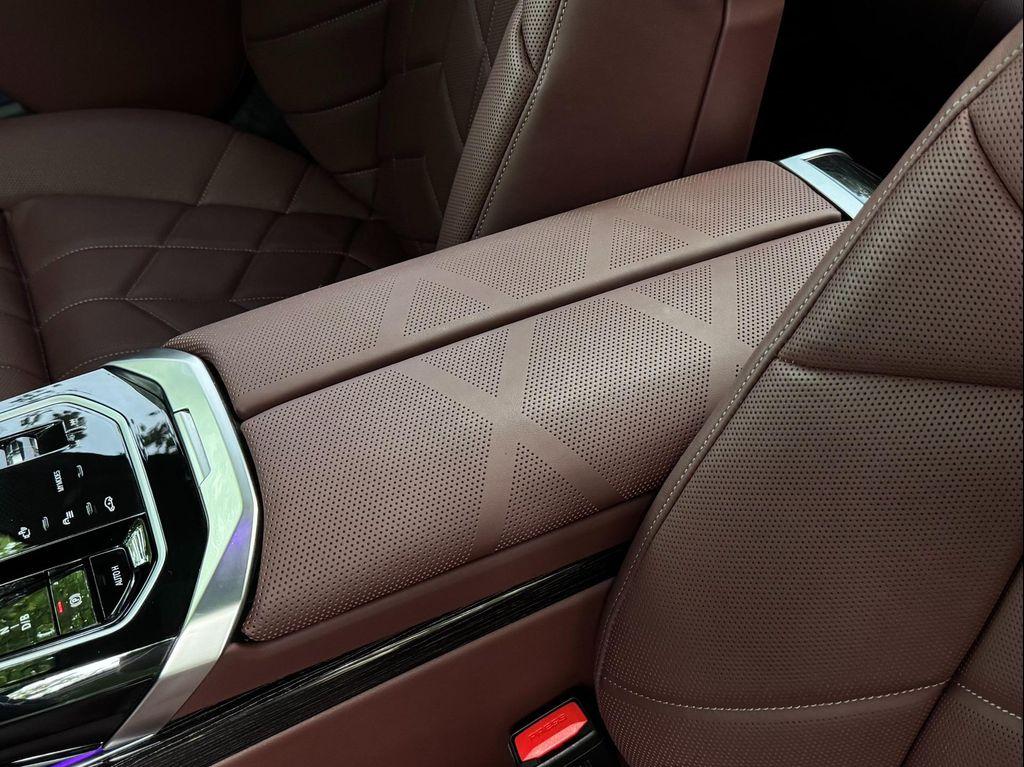 used 2024 BMW i7 car, priced at $88,950