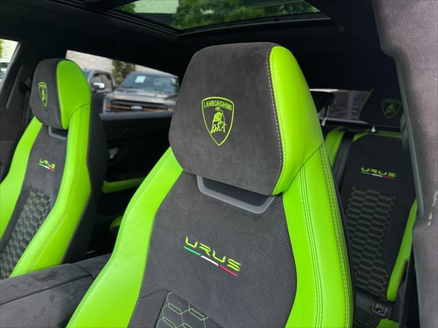 used 2022 Lamborghini Urus car, priced at $228,900