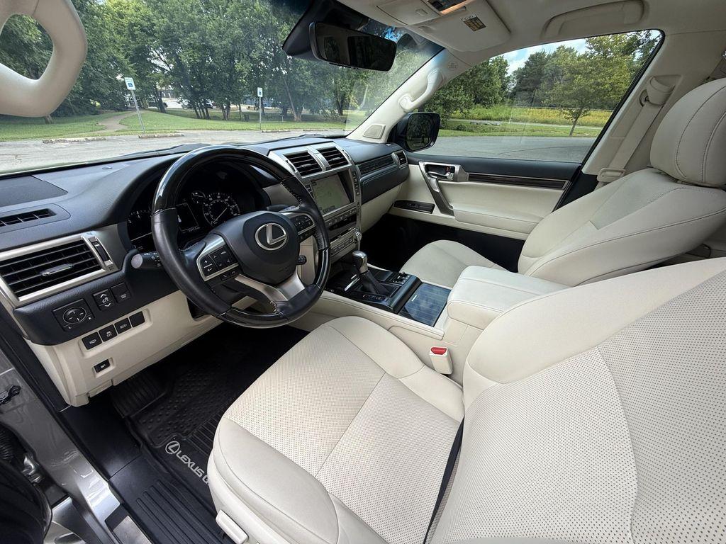 used 2020 Lexus GX 460 car, priced at $42,900
