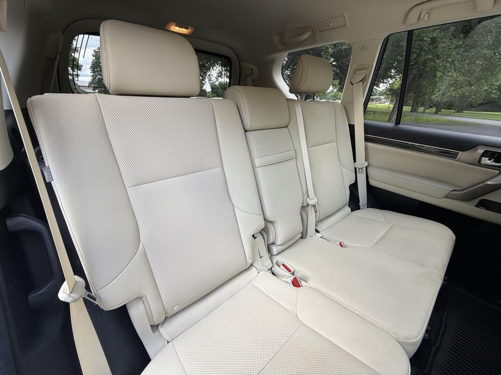 used 2020 Lexus GX 460 car, priced at $42,900