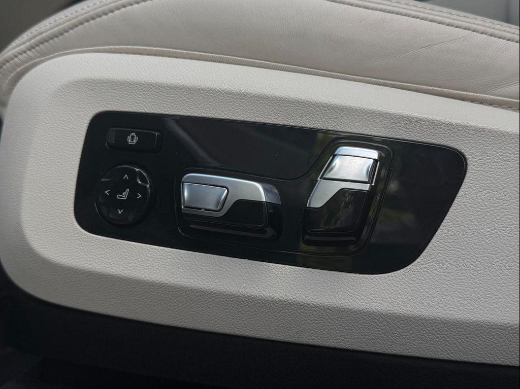 used 2025 BMW X7 car, priced at $77,900