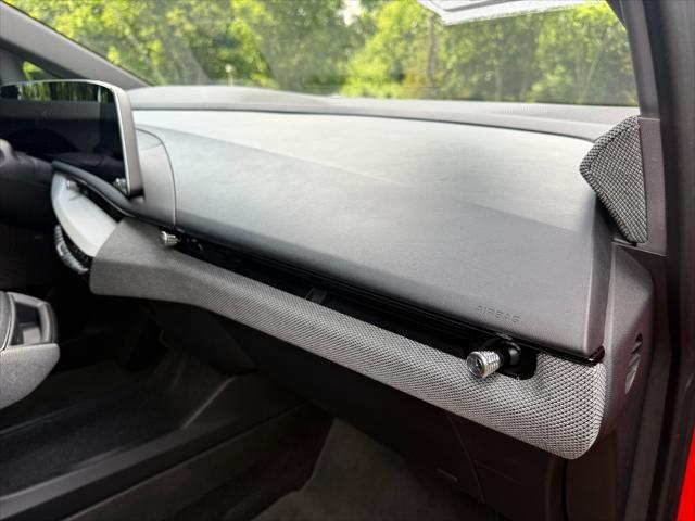 used 2025 Cadillac OPTIQ car, priced at $48,950