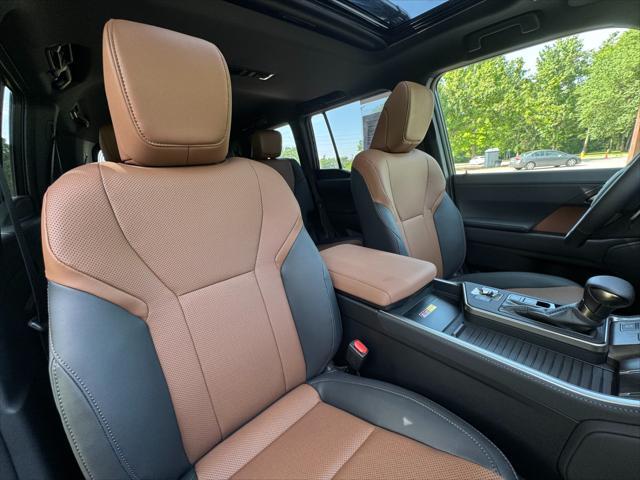 used 2025 Lexus GX 550 car, priced at $85,950