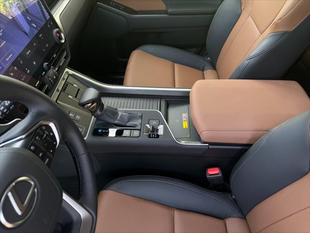 used 2025 Lexus GX 550 car, priced at $85,950