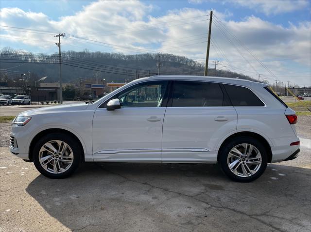 used 2023 Audi Q7 car, priced at $52,900