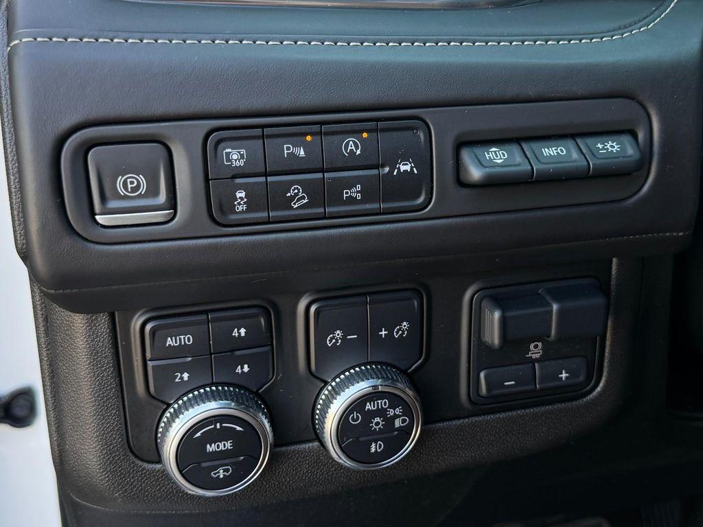 used 2023 GMC Yukon XL car, priced at $75,950
