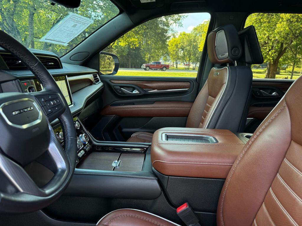 used 2023 GMC Yukon XL car, priced at $75,950