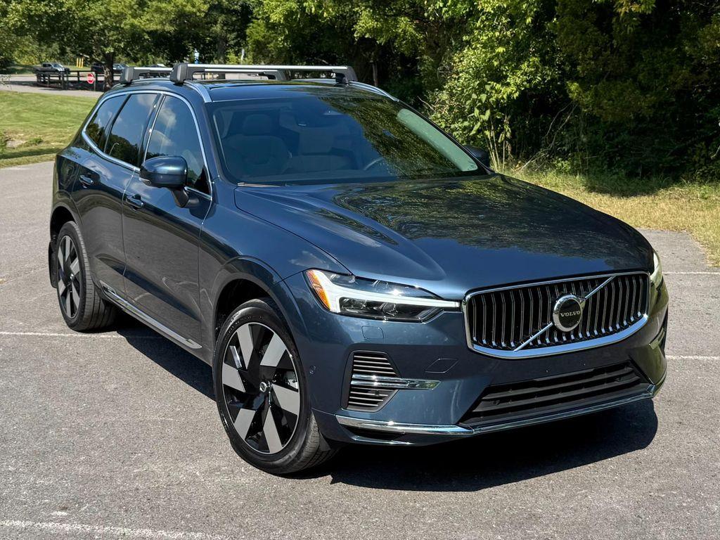 used 2023 Volvo XC60 Recharge Plug-In Hybrid car, priced at $44,500