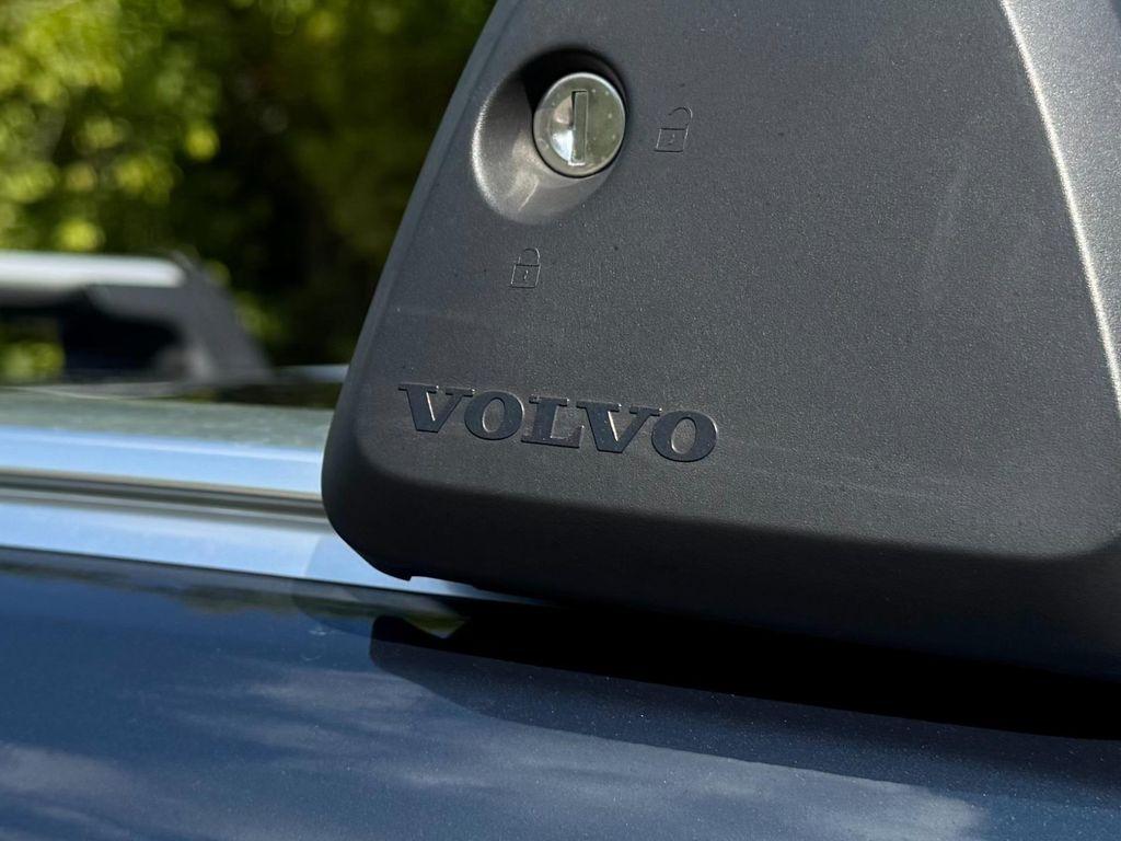 used 2023 Volvo XC60 Recharge Plug-In Hybrid car, priced at $44,500