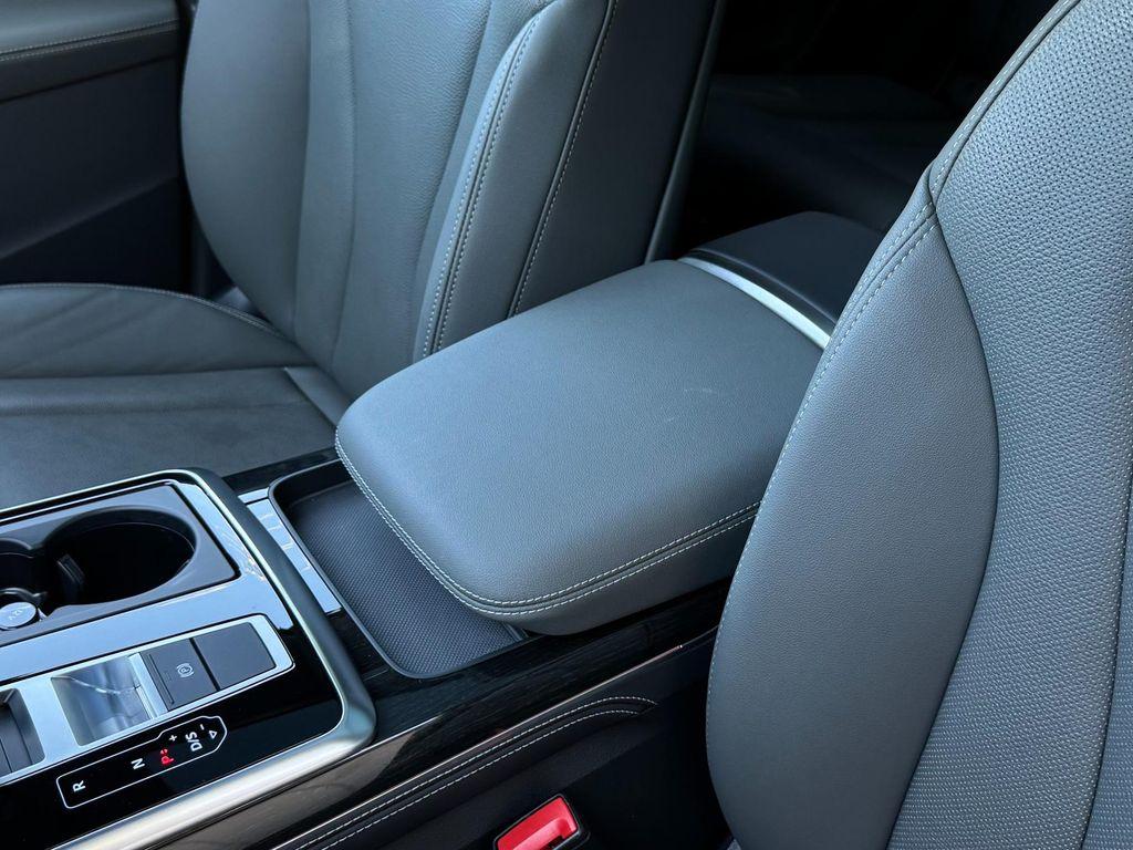 used 2025 Audi Q7 car, priced at $55,900