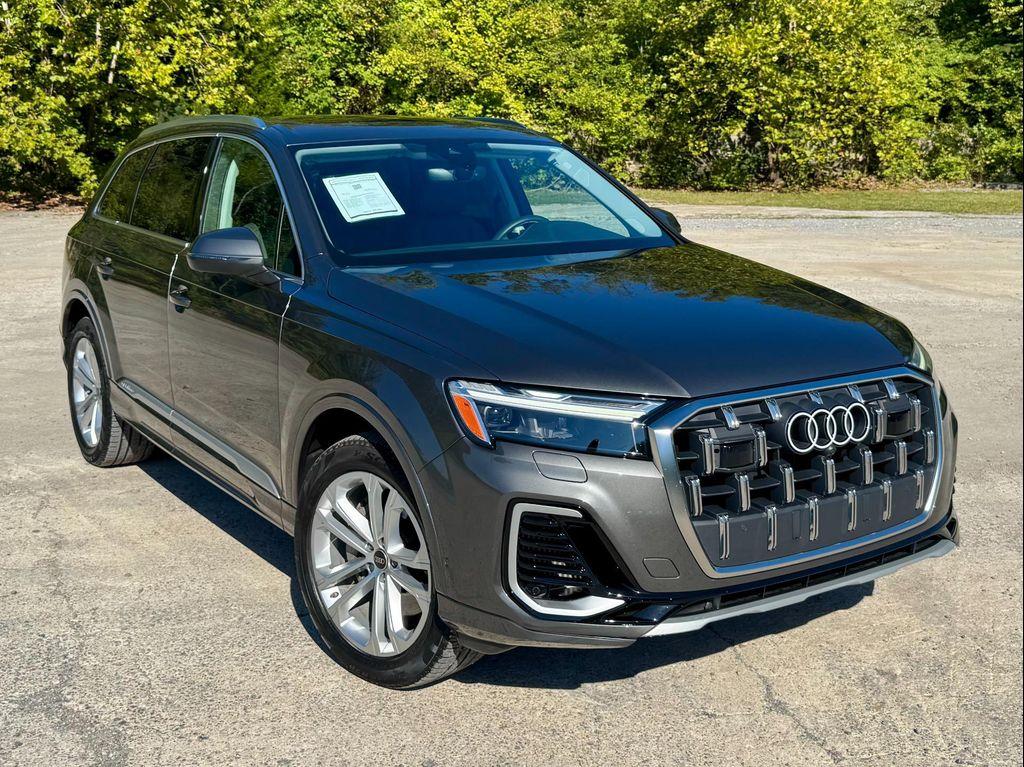 used 2025 Audi Q7 car, priced at $55,900