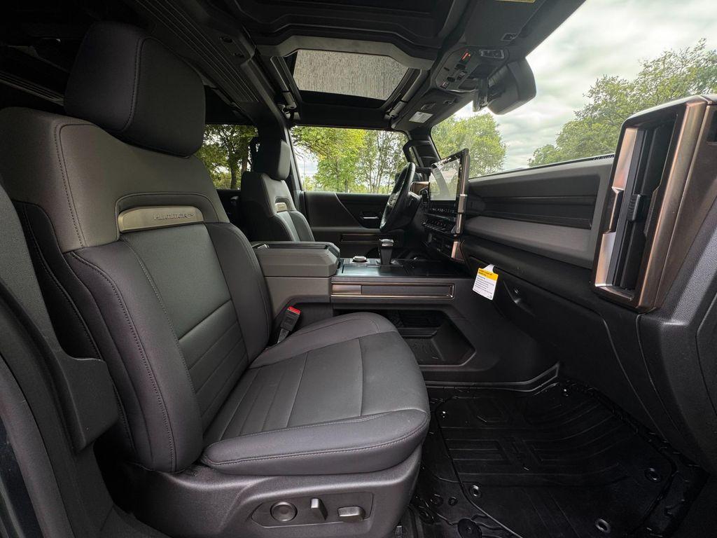 used 2025 GMC HUMMER EV SUV car, priced at $81,900