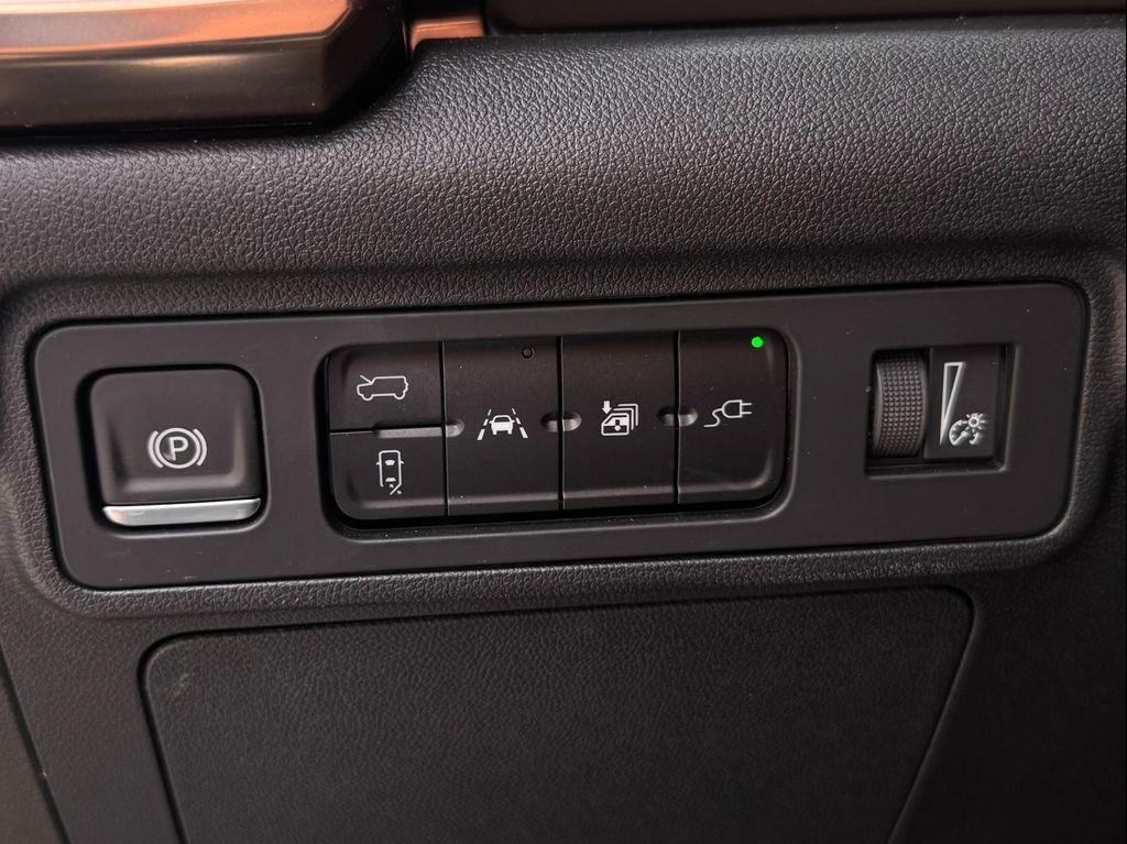used 2025 GMC HUMMER EV SUV car, priced at $81,900