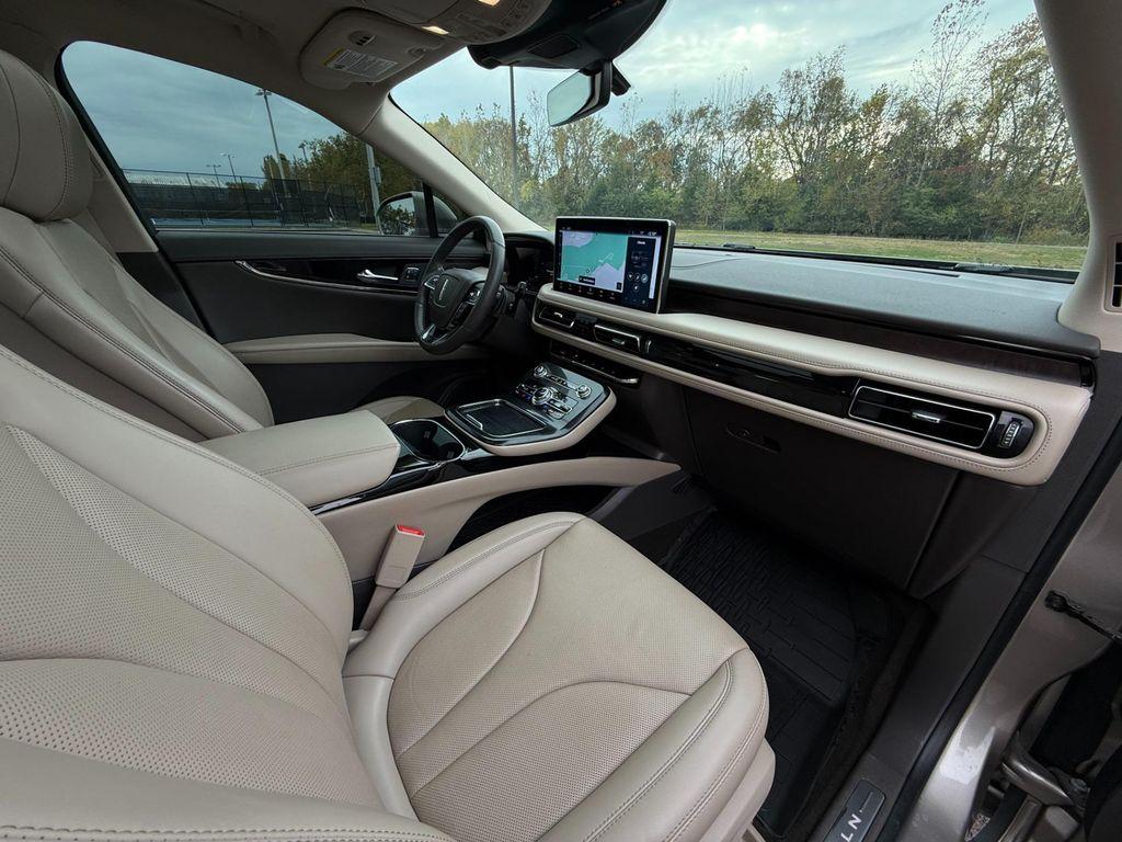 used 2021 Lincoln Nautilus car, priced at $33,950