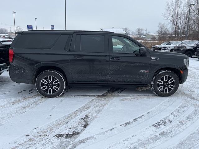 used 2023 GMC Yukon XL car, priced at $62,984