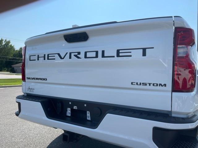 new 2024 Chevrolet Silverado 1500 car, priced at $51,700