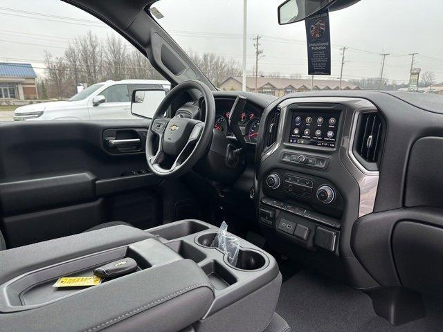 new 2025 Chevrolet Silverado 1500 car, priced at $52,555