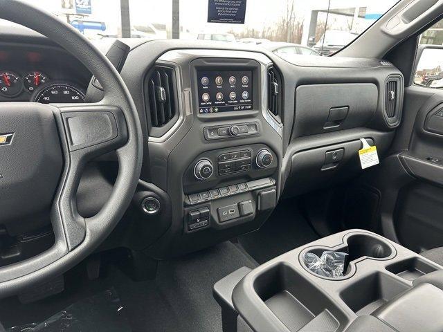 new 2025 Chevrolet Silverado 1500 car, priced at $52,740