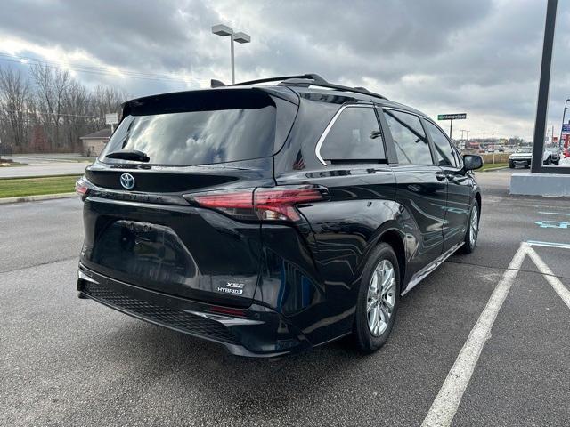 used 2021 Toyota Sienna car, priced at $39,884