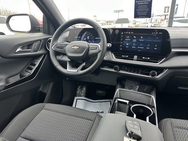 new 2025 Chevrolet Equinox car, priced at $30,490