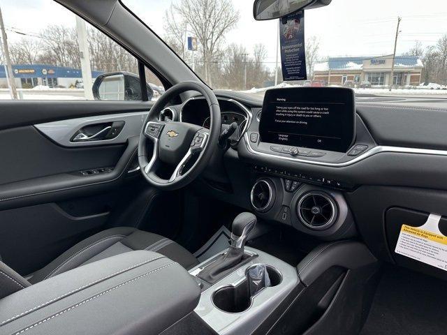 new 2025 Chevrolet Blazer car, priced at $40,665