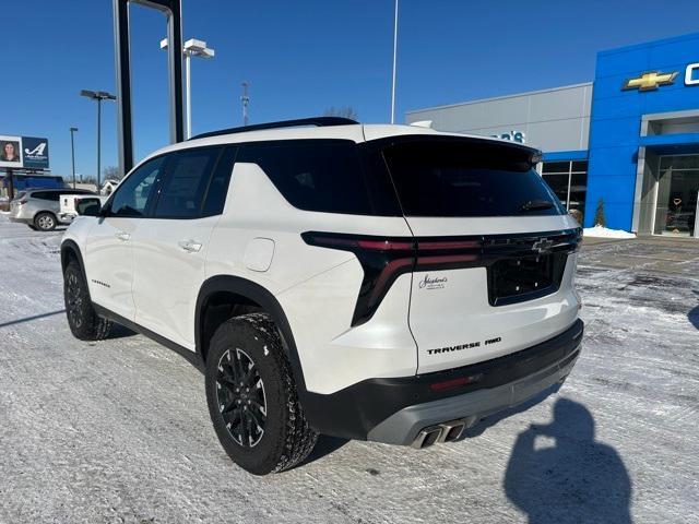 new 2025 Chevrolet Traverse car, priced at $50,965