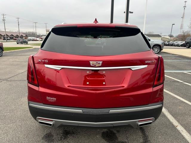 used 2024 Cadillac XT5 car, priced at $45,284