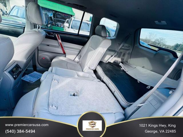used 2008 Toyota Highlander car, priced at $7,999
