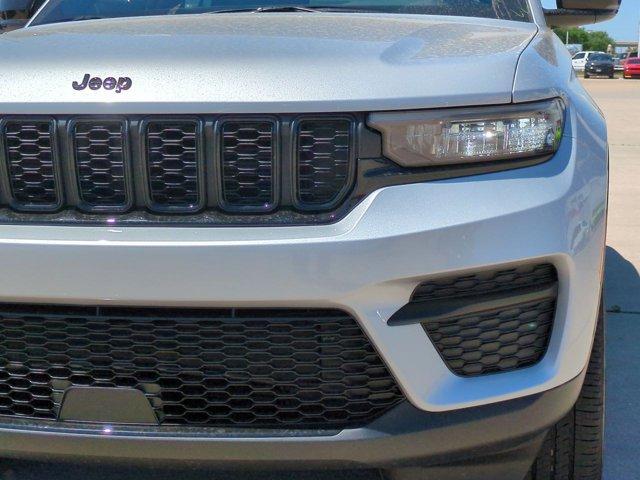 new 2024 Jeep Grand Cherokee car, priced at $38,542