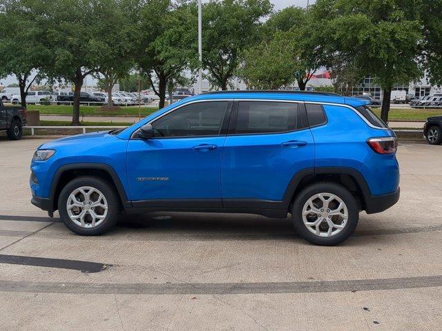 new 2024 Jeep Compass car, priced at $26,330