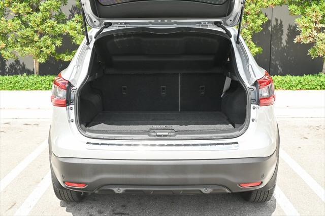 used 2022 Nissan Rogue Sport car, priced at $21,891
