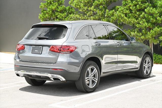 used 2022 Mercedes-Benz GLC 300 car, priced at $35,891