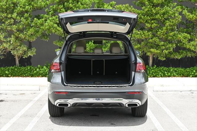 used 2022 Mercedes-Benz GLC 300 car, priced at $35,891