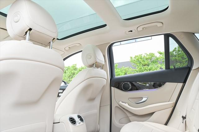 used 2022 Mercedes-Benz GLC 300 car, priced at $35,891